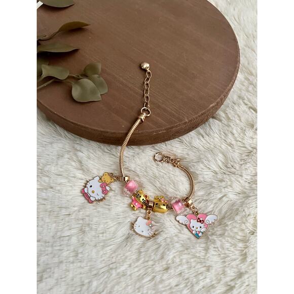 Hello Kitty charm bracelet - Picture 4 of 4